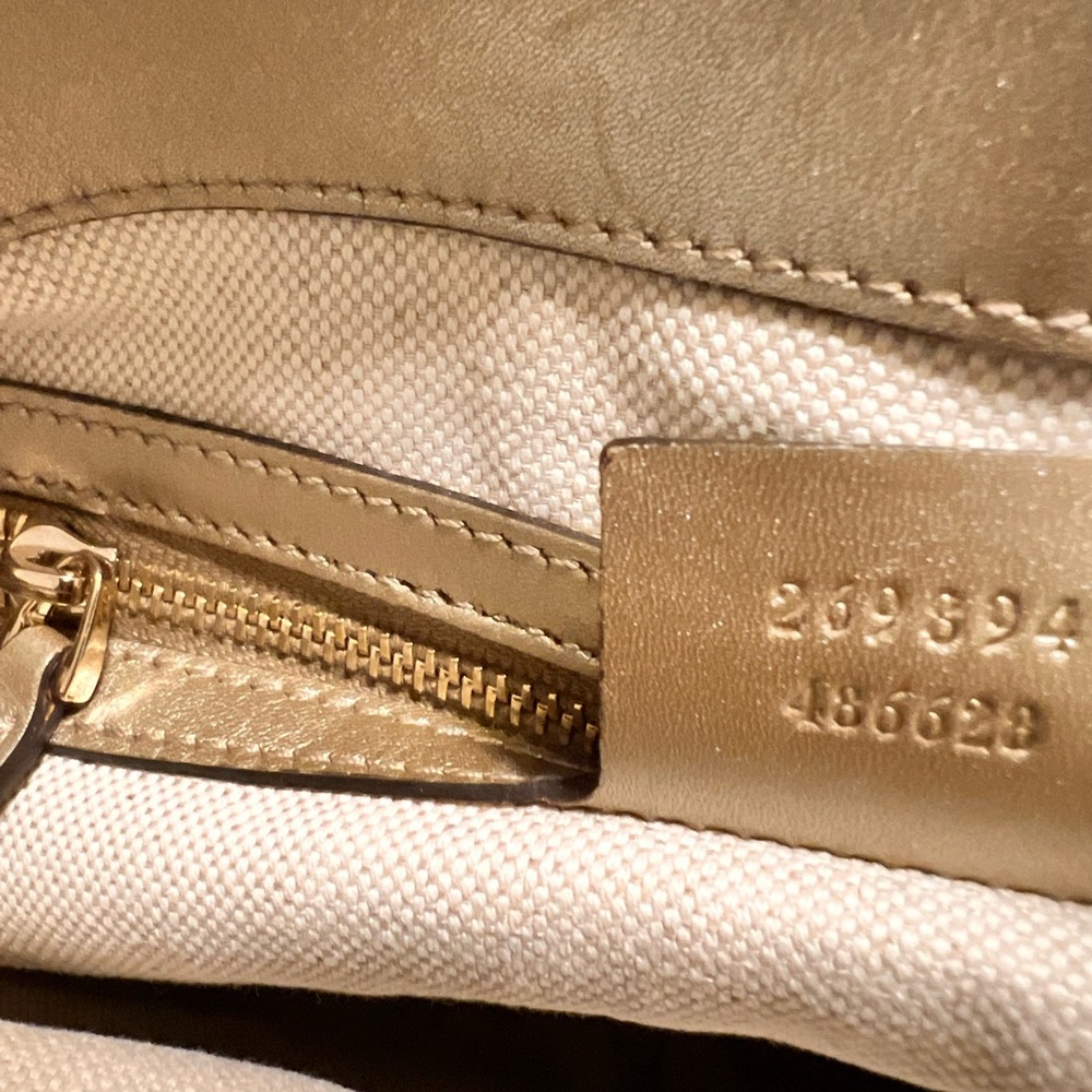 Gucci Mayfair two way tote bag🔥 - Picture 5 of 8